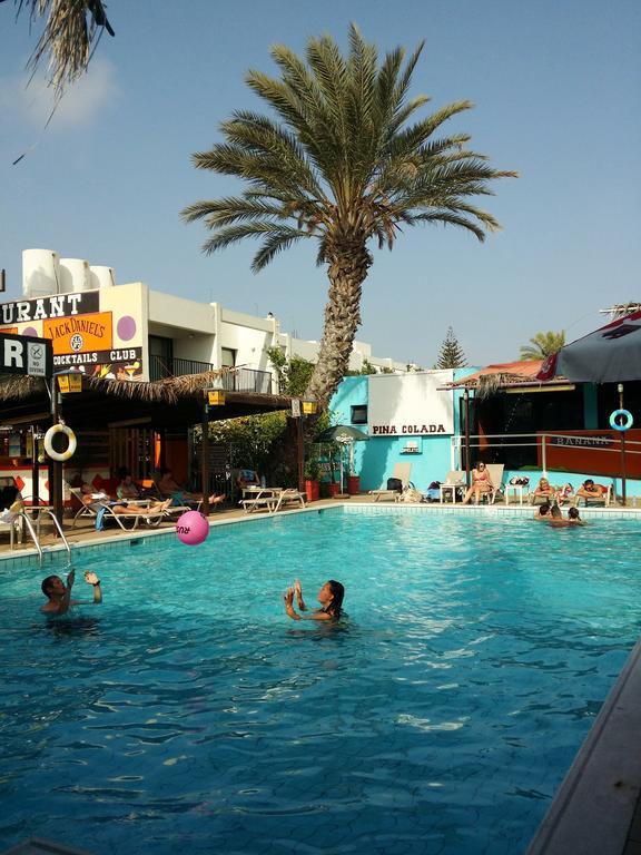 Kkaras Hotel 3 Star Ajía Nápa Eksteriør bilde