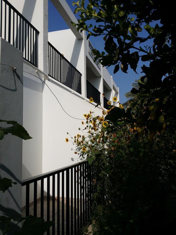 Kkaras Hotel 3 Star Ajía Nápa Eksteriør bilde