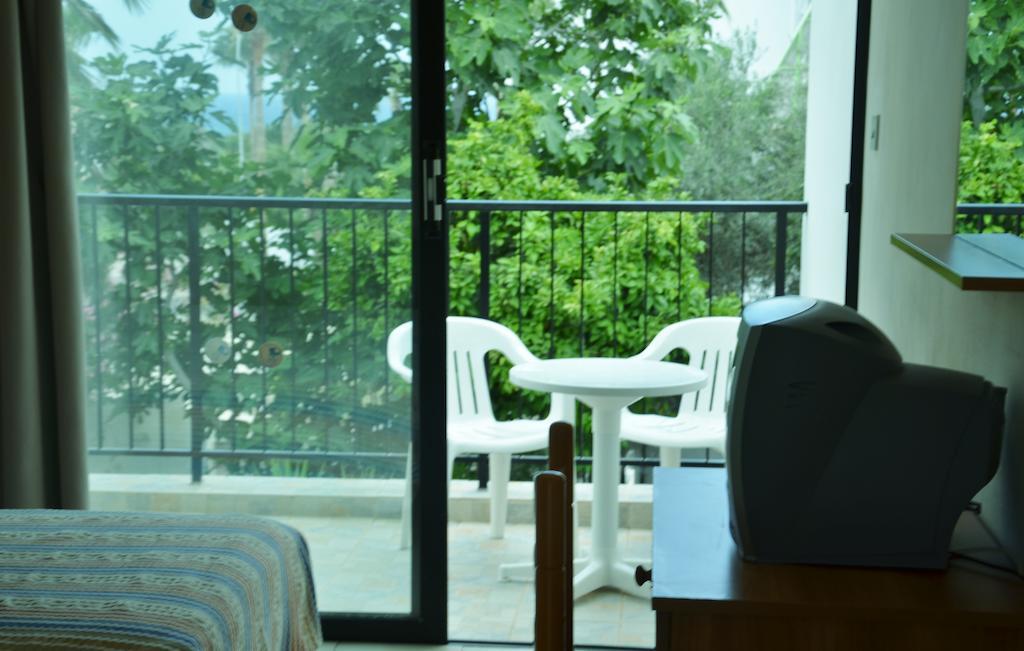 Kkaras Hotel 3 Star Ajía Nápa Eksteriør bilde
