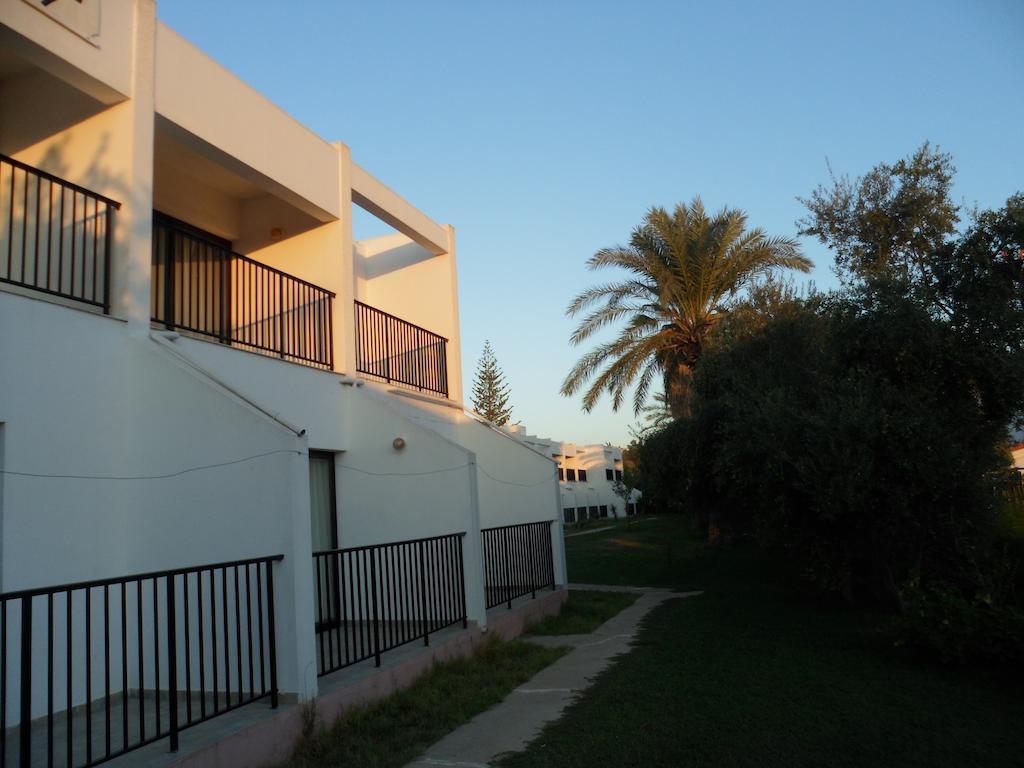 Kkaras Hotel 3 Star Ajía Nápa Eksteriør bilde