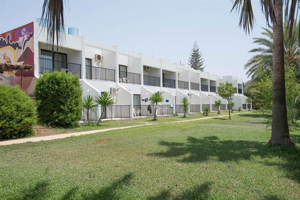 Kkaras Hotel 3 Star Ajía Nápa Eksteriør bilde