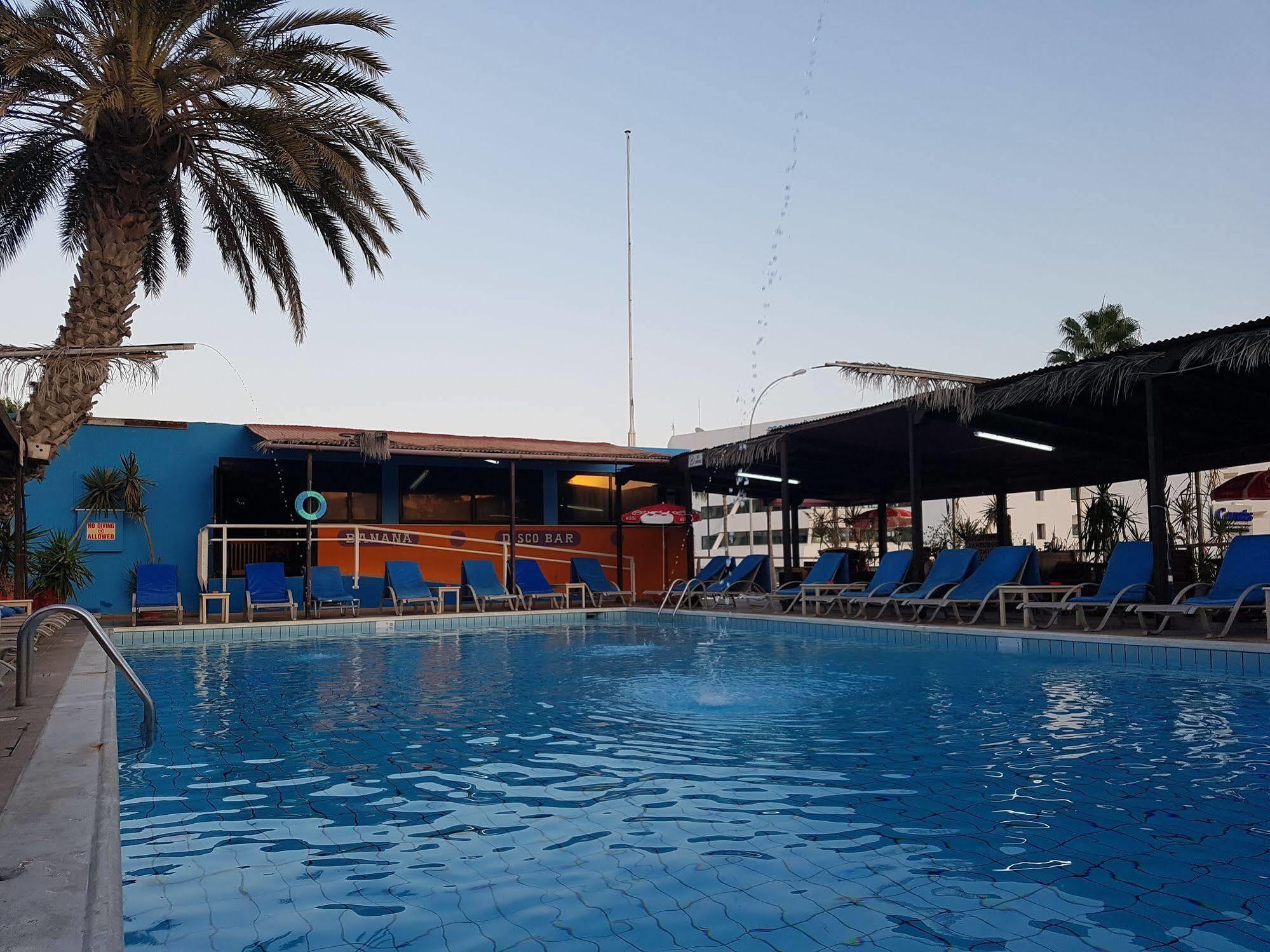 Kkaras Hotel 3 Star Ajía Nápa Eksteriør bilde