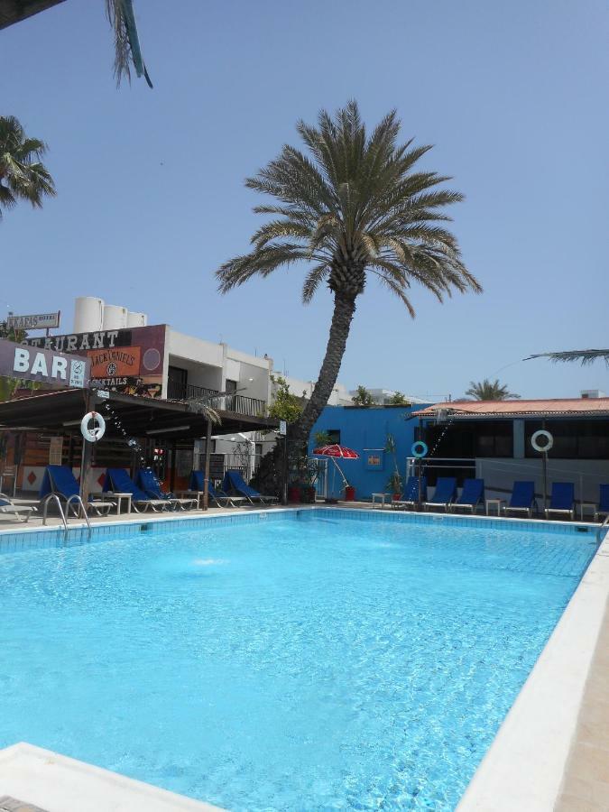 Kkaras Hotel 3 Star Ajía Nápa Eksteriør bilde