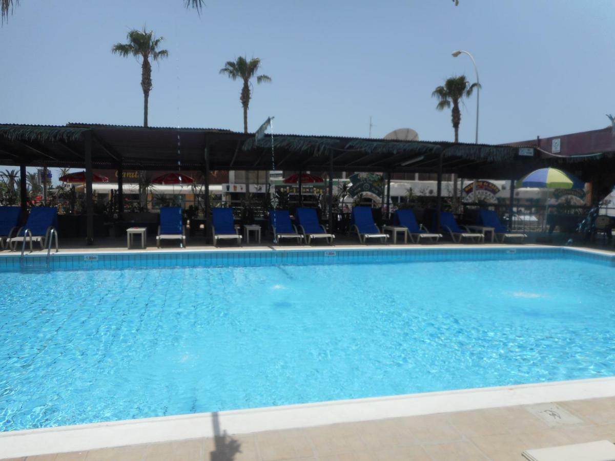 Kkaras Hotel 3 Star Ajía Nápa Eksteriør bilde