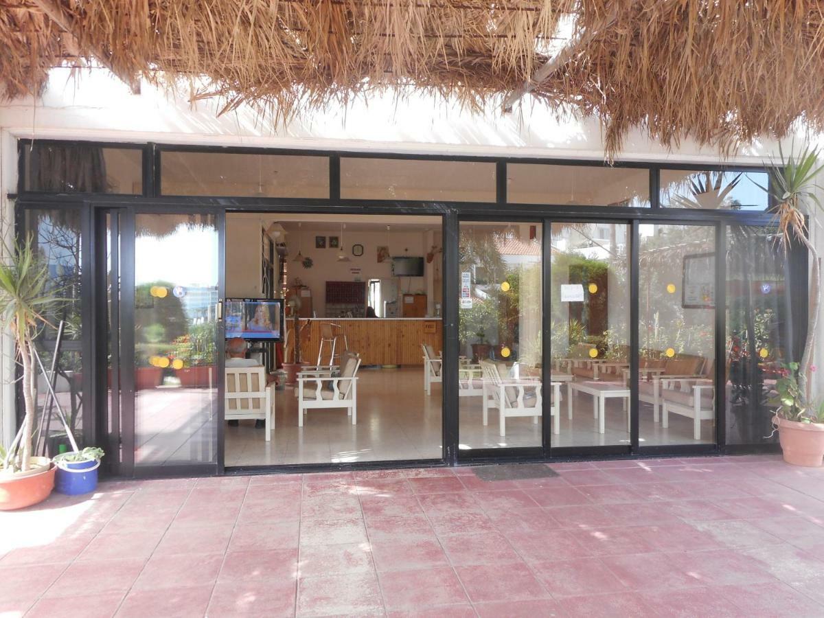 Kkaras Hotel 3 Star Ajía Nápa Eksteriør bilde