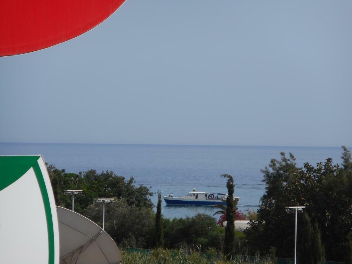 Kkaras Hotel 3 Star Ajía Nápa Eksteriør bilde